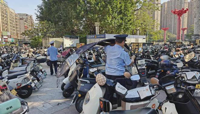 个地方严查摩电违规违法行为爱游戏ayx注意！揭阳这(图1)