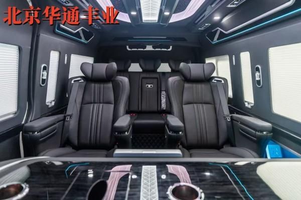 丰田海狮6座铂金版售价 现车爱游戏秦皇岛市丰田海狮4s店(图4)